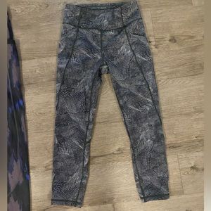 Lululemon Capri Leggings